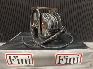NOS Slangupprullare utgången modell, 20m 13x18 Gummislang